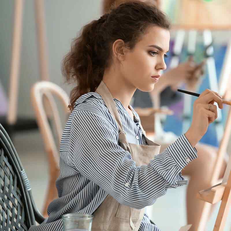https://stage.vijayfineartsacademy.in/wp-content/uploads/2019/03/courses_01.jpg